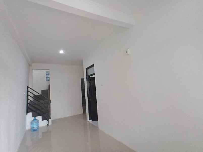 dijual rumah di jual cepat rumah baru