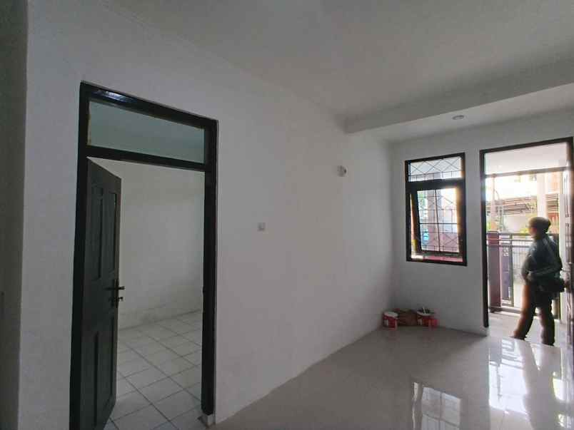 dijual rumah di jual cepat rumah baru