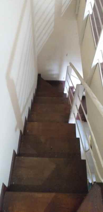 dijual rumah di kali sari pasar rebo jakarta timur