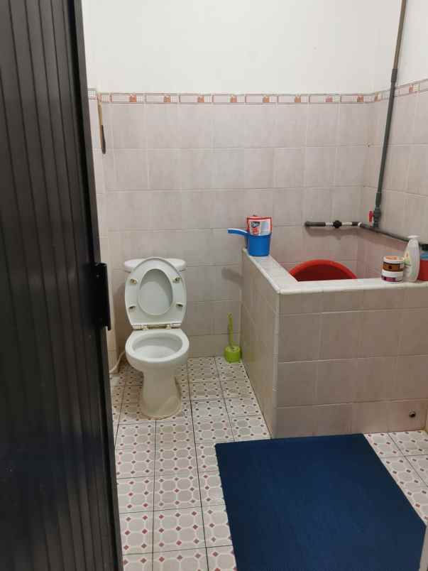 dijual rumah di mangga besar taman sari jakarta barat