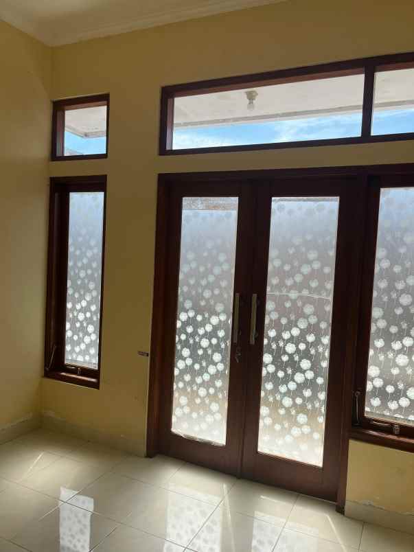 dijual rumah di pondok permai colomadu karanganyar