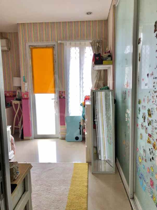 dijual rumah dilebak bulus jaksel