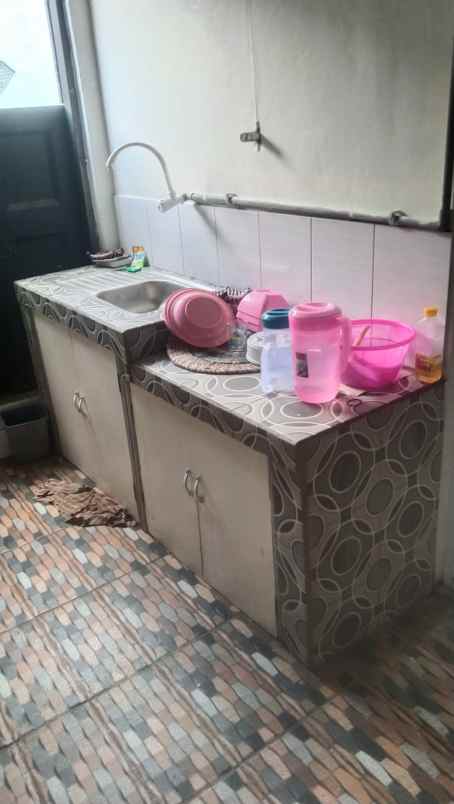 dijual rumah diover kredit perumahan