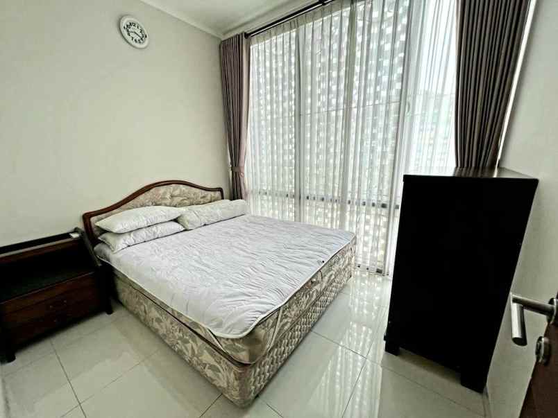 dijual rumah discovery lumina parigi