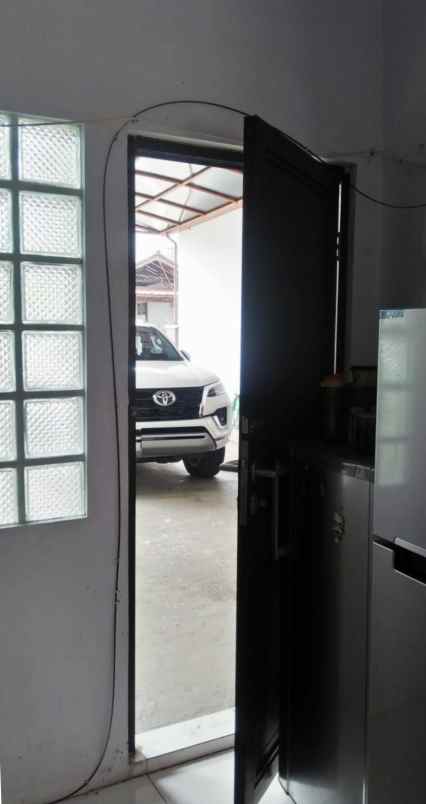 dijual rumah duren sawit jakarta timur