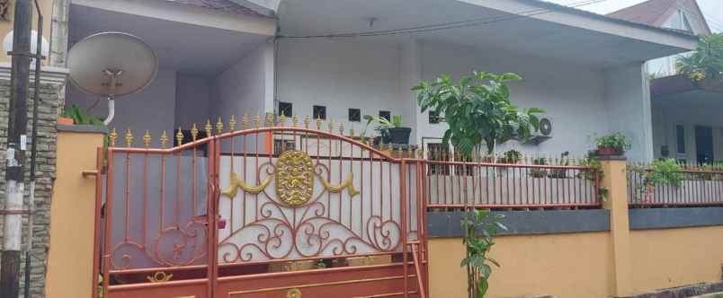 dijual rumah duren sawit jakarta timur