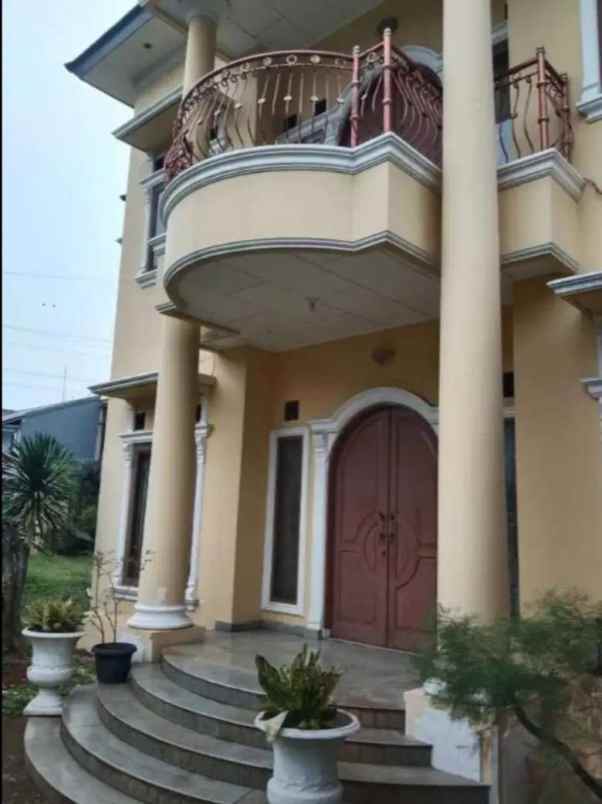 dijual rumah eramas 2000 jakarta timur