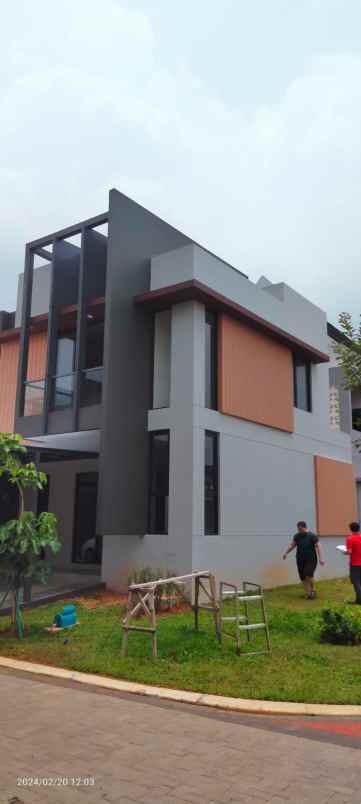 dijual rumah fullfurnished cluster myza breezy house