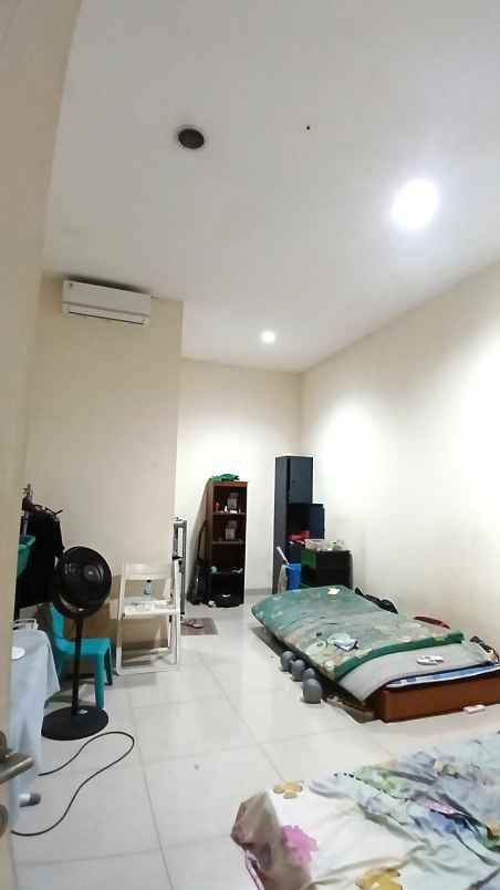 dijual rumah gading griya lestari
