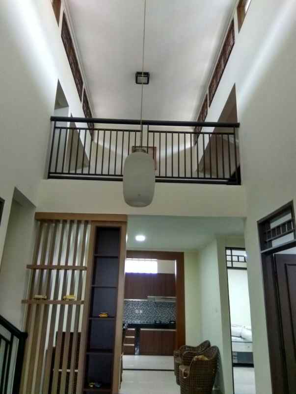 dijual rumah gading regency