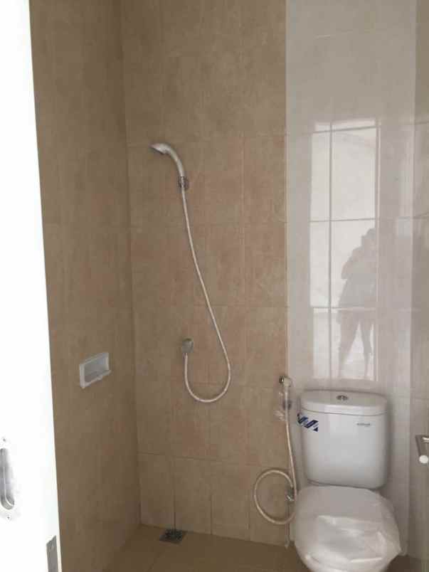 dijual rumah gading serpong