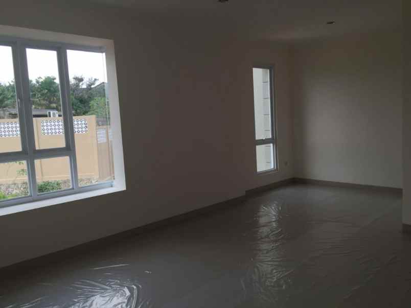 dijual rumah gading serpong