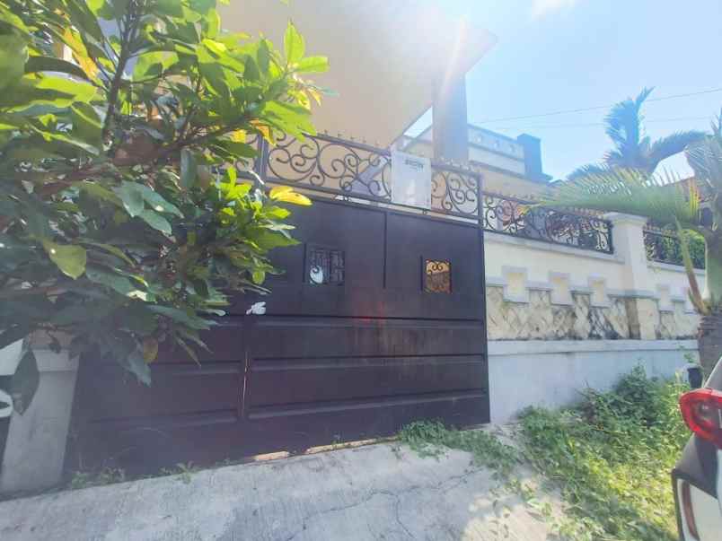 dijual rumah graha dewata