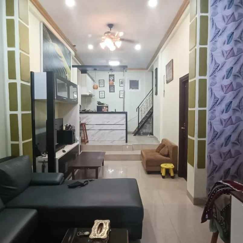 dijual rumah green aliah residence