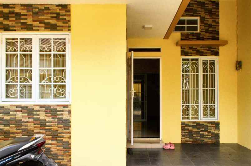 dijual rumah grogol limo depok jawa barat