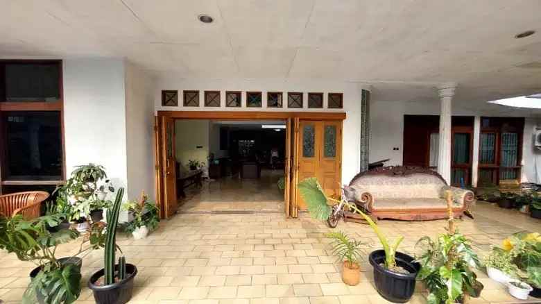 dijual rumah haji nawi