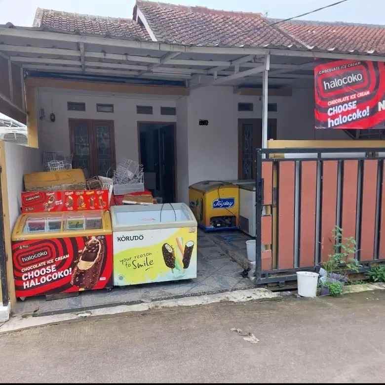 dijual rumah hook dalam cluster cipageran