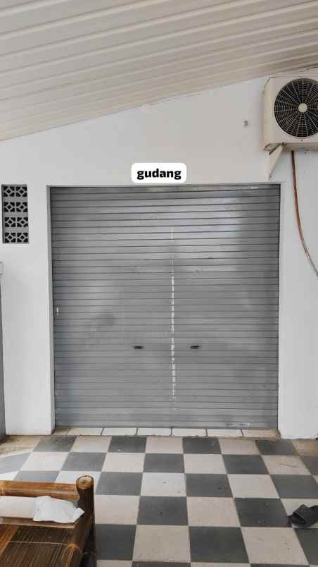 dijual rumah hook di ciledug tangerang