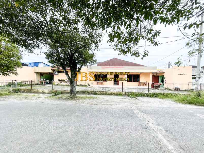 dijual rumah hook jalan sei beras sei denai medan baru