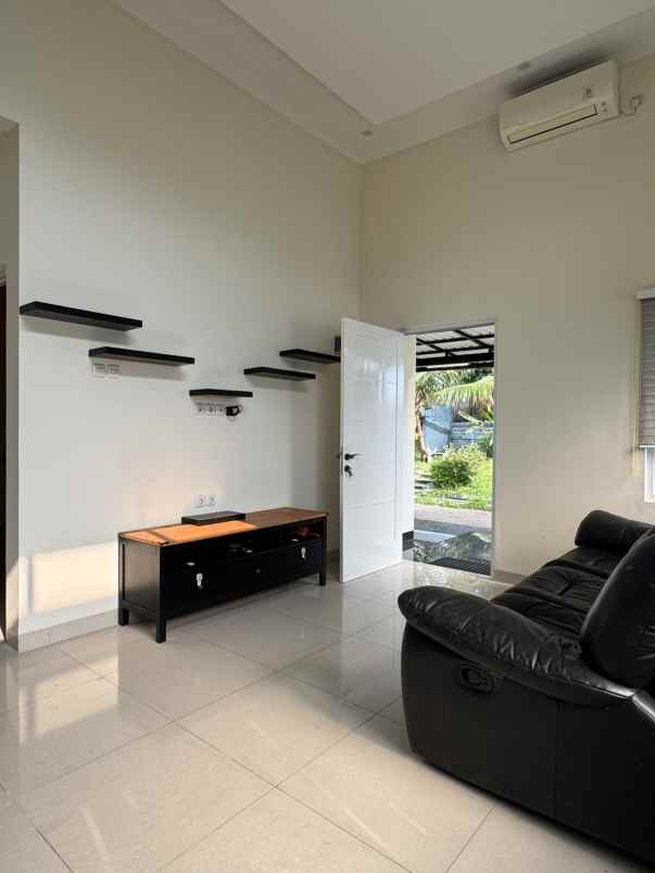 dijual rumah hook jl alam tajur residence bogor timur