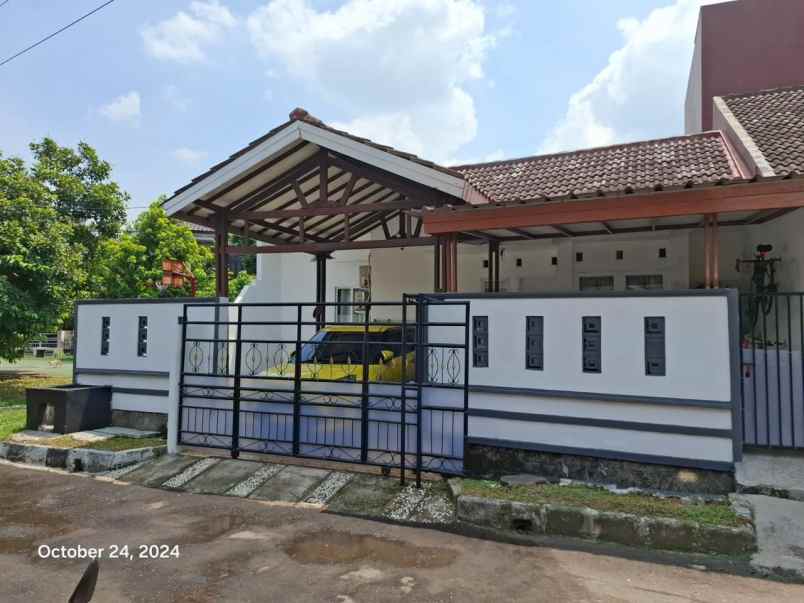 dijual rumah hook strategis di taman yasmin bogor