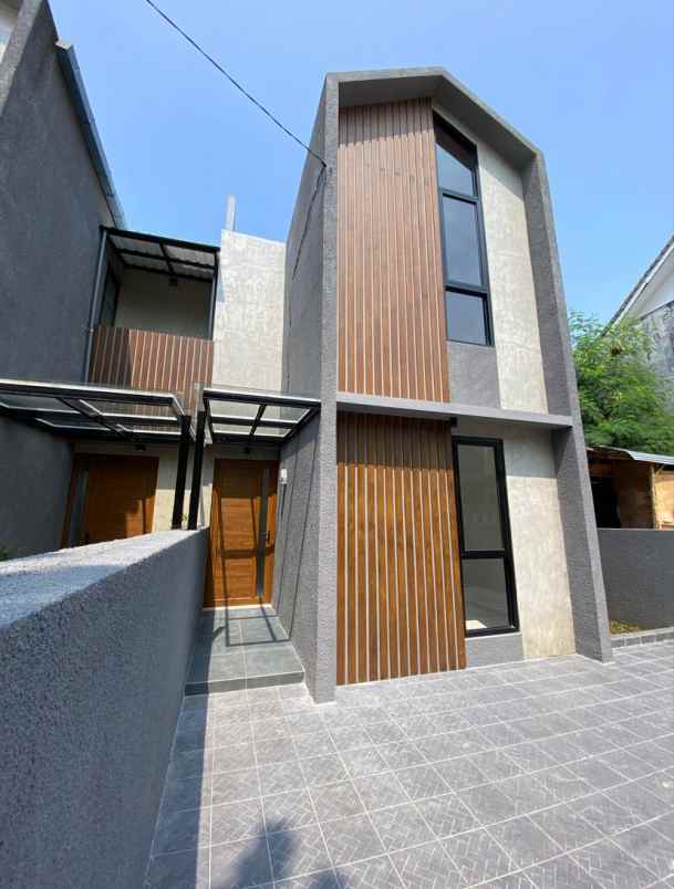 dijual rumah jagakarsa