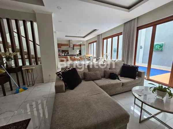 dijual rumah jagakarsa jakarta selatan