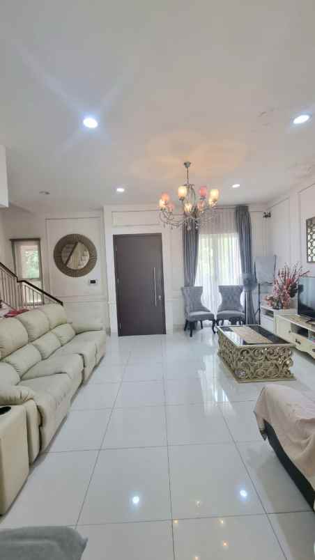 dijual rumah jakarta garden city jgc cakung