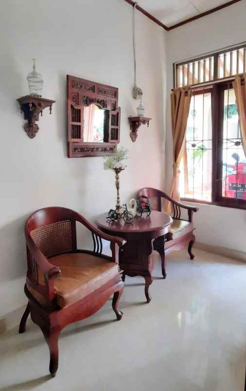 dijual rumah jalan cipulir kebayoran