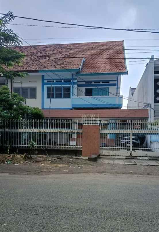 dijual rumah jalan comal