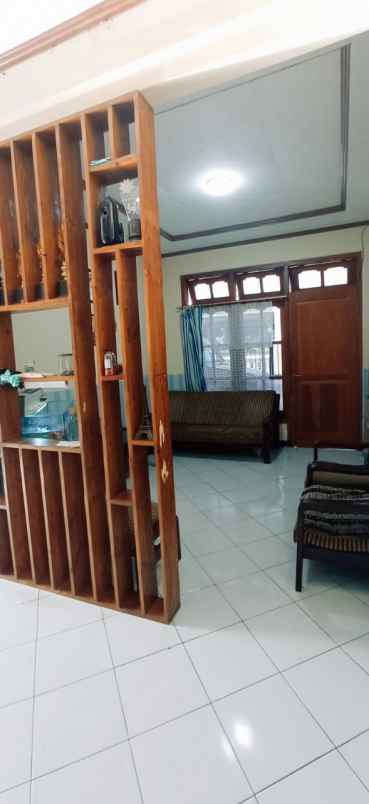dijual rumah jalan danau ranau sawojajar