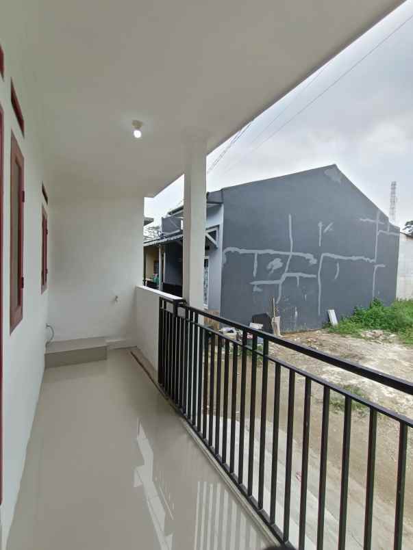 dijual rumah jalan haji kimah