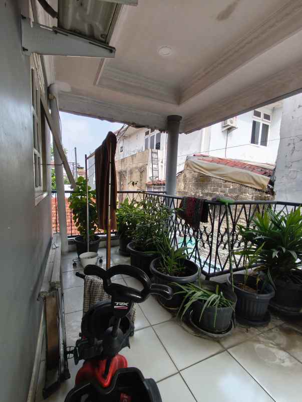 dijual rumah jalan kair ragunan ps minggu