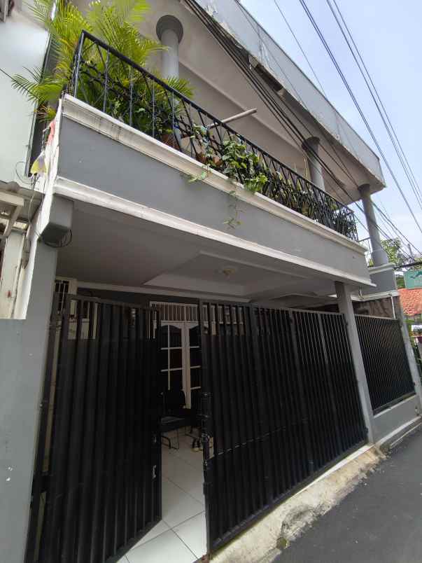 dijual rumah jalan kair ragunan ps minggu