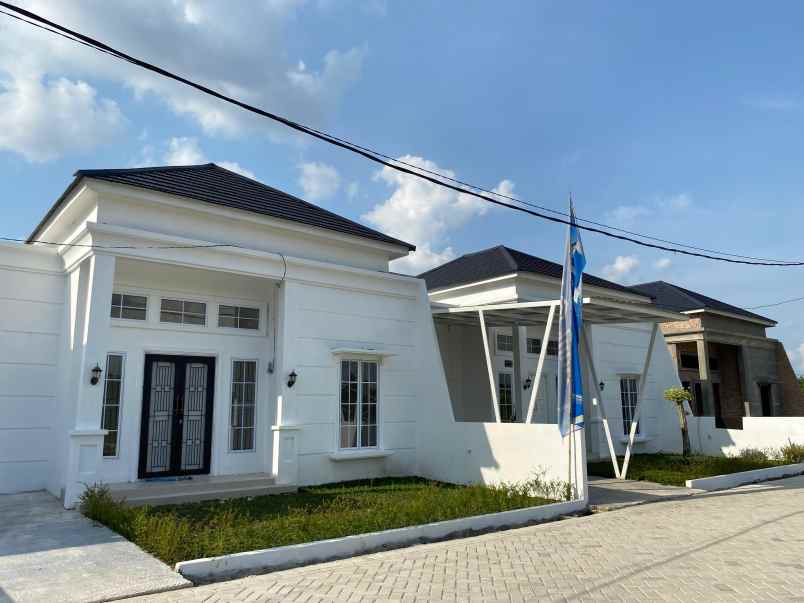 dijual rumah jalan kapau sari pekanbaru