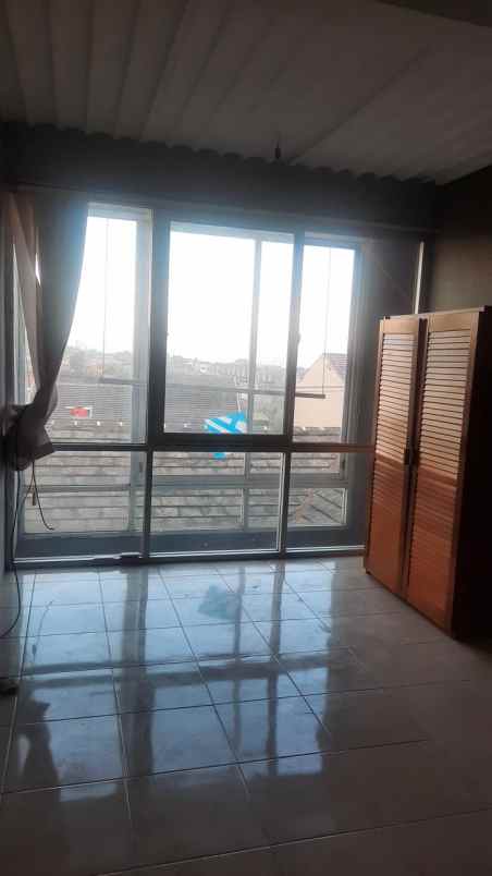 dijual rumah jalan pamoyanan wetan