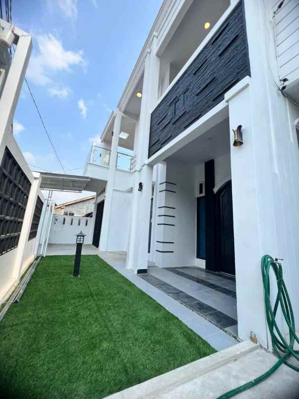 dijual rumah jalan pangeran antasari