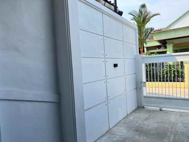 dijual rumah jalan pangeran antasari