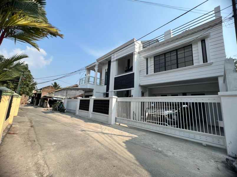 dijual rumah jalan pangeran antasari