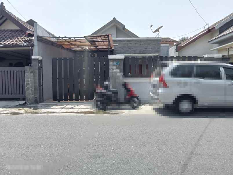 dijual rumah jalan pangeran diponegoro