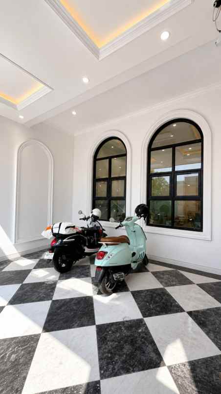 dijual rumah jalan sulfat blimbing kota