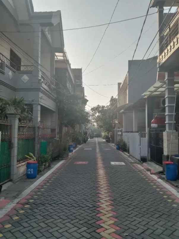 dijual rumah jambangan kebon agung surabaya