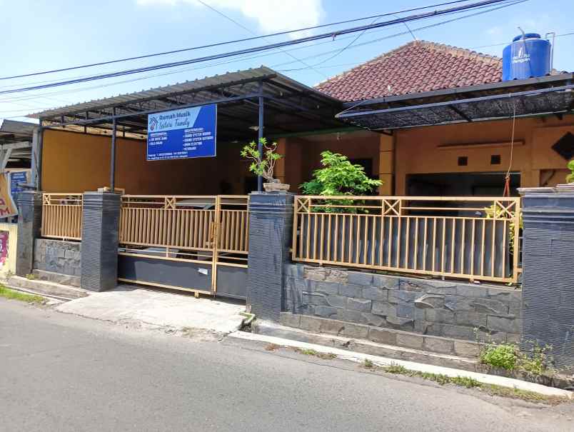 dijual rumah janli raya