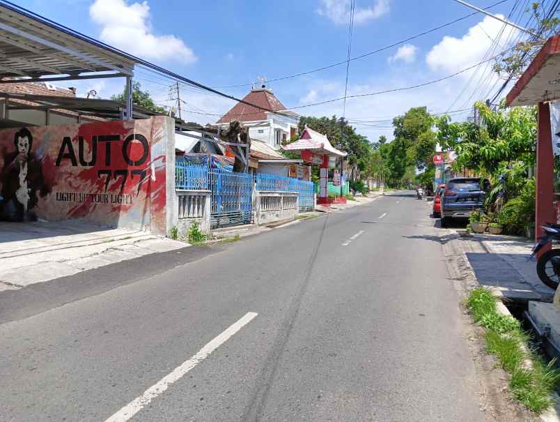 dijual rumah janli raya