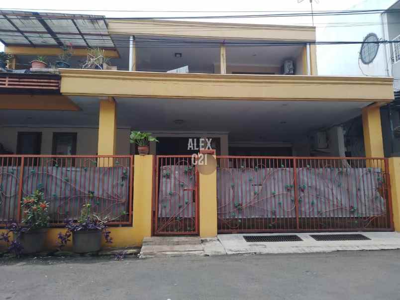 dijual rumah jati bening