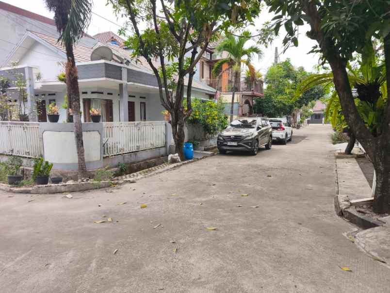 dijual rumah jatijajar estate