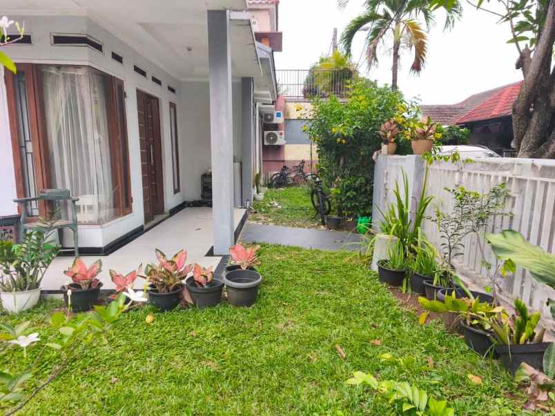 dijual rumah jatijajar estate
