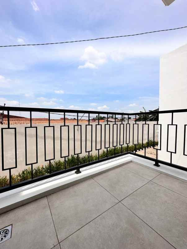 dijual rumah jatikramat bekasi