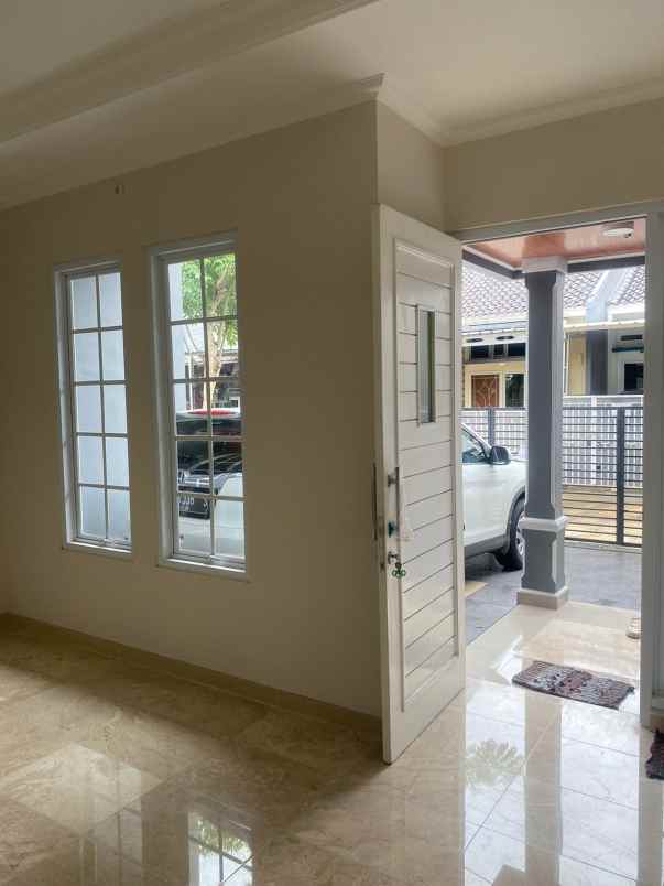 dijual rumah jatimekar