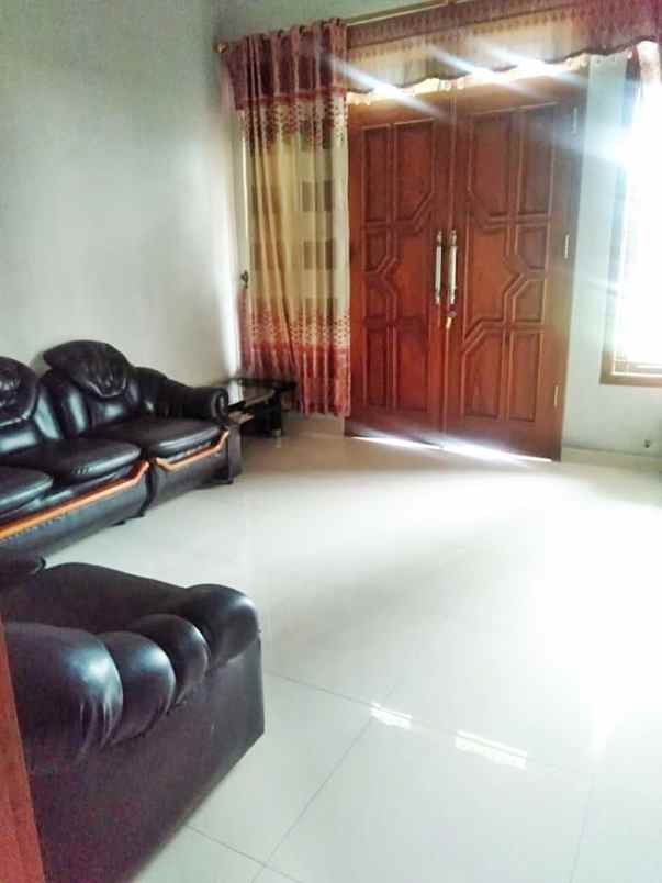 dijual rumah jatinegara jakarta timur